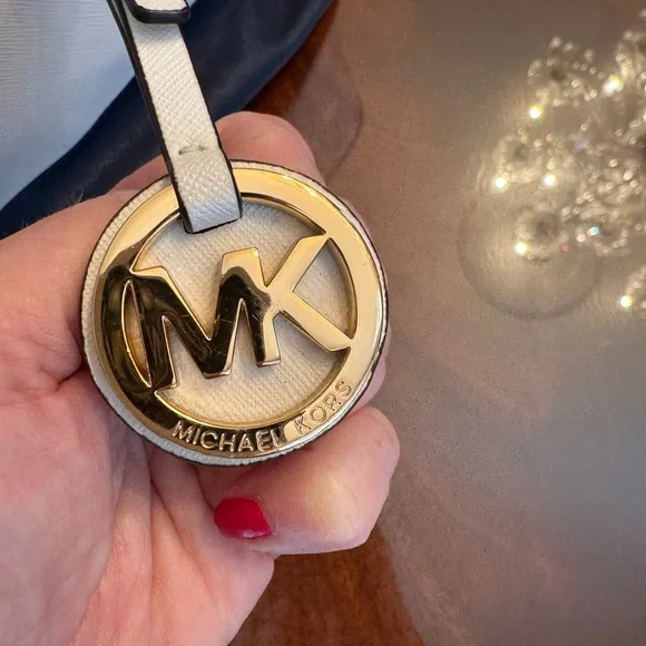 Michael Kors White and Navy Tote Bag - Picture 3 of 8